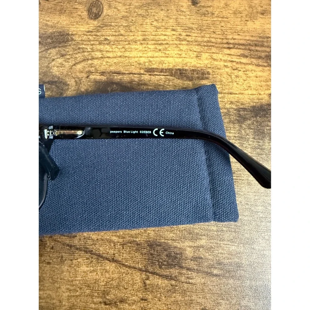 New Peepers Fanfare +2.00 Blue Light Readers Black Square Glasses w Case